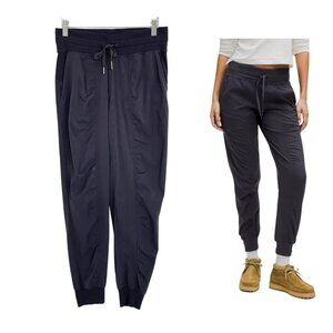Lululemon Jogger Pants Women 4 Dance Studio Mid-Rise Full Length 28” Black Night